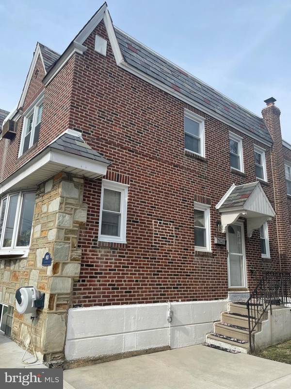 Philadelphia, PA 19111,903 FRIENDSHIP ST