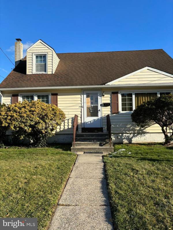 432 GREENWAY AVE, Ewing, NJ 08618