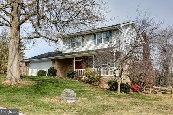 6 ENCK DR, Boiling Springs, PA 17007