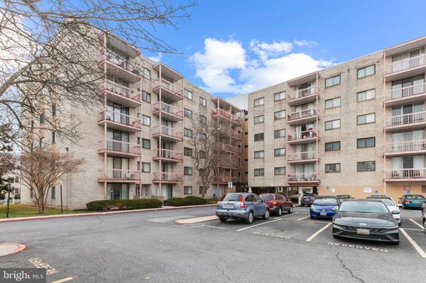 130 SLADE AVE #609, Pikesville, MD 21208