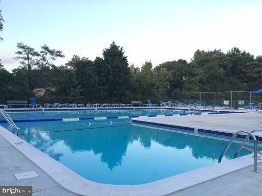 Annapolis, MD 21403,3 SILVERWOOD CIR #11