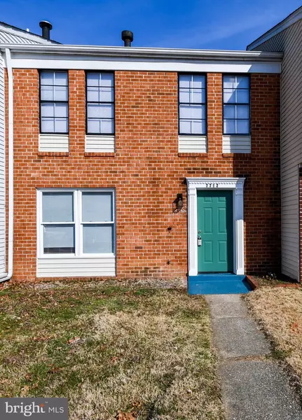 7712 SWAN TER, Hyattsville, MD 20785