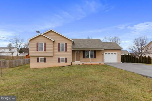 142 LARRY WAY, Bunker Hill, WV 25413