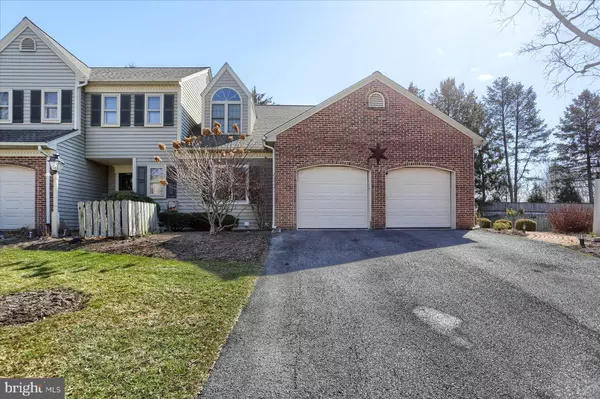 3226 OAKGLEN CT, Lancaster, PA 17601