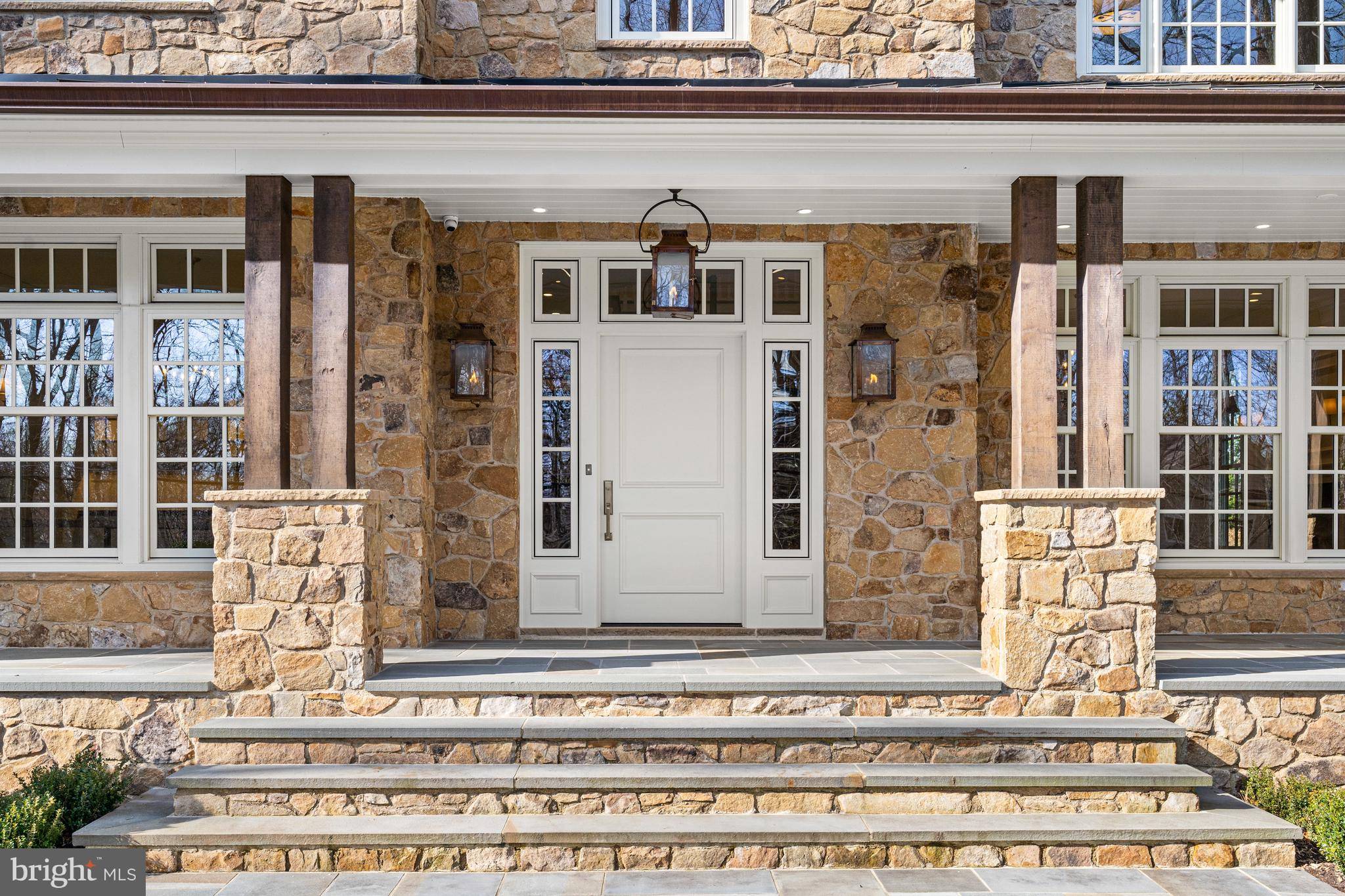 Mclean, VA 22101,1714 N ALBEMARLE ST