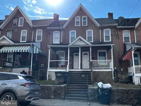 560 WALNUT ST, Coatesville, PA 19320