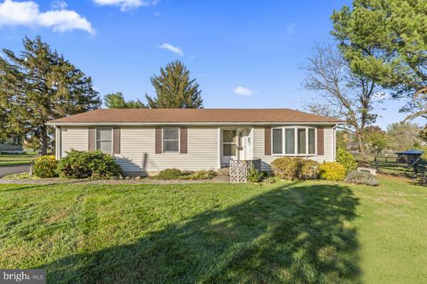 521 E G ST, Purcellville, VA 20132