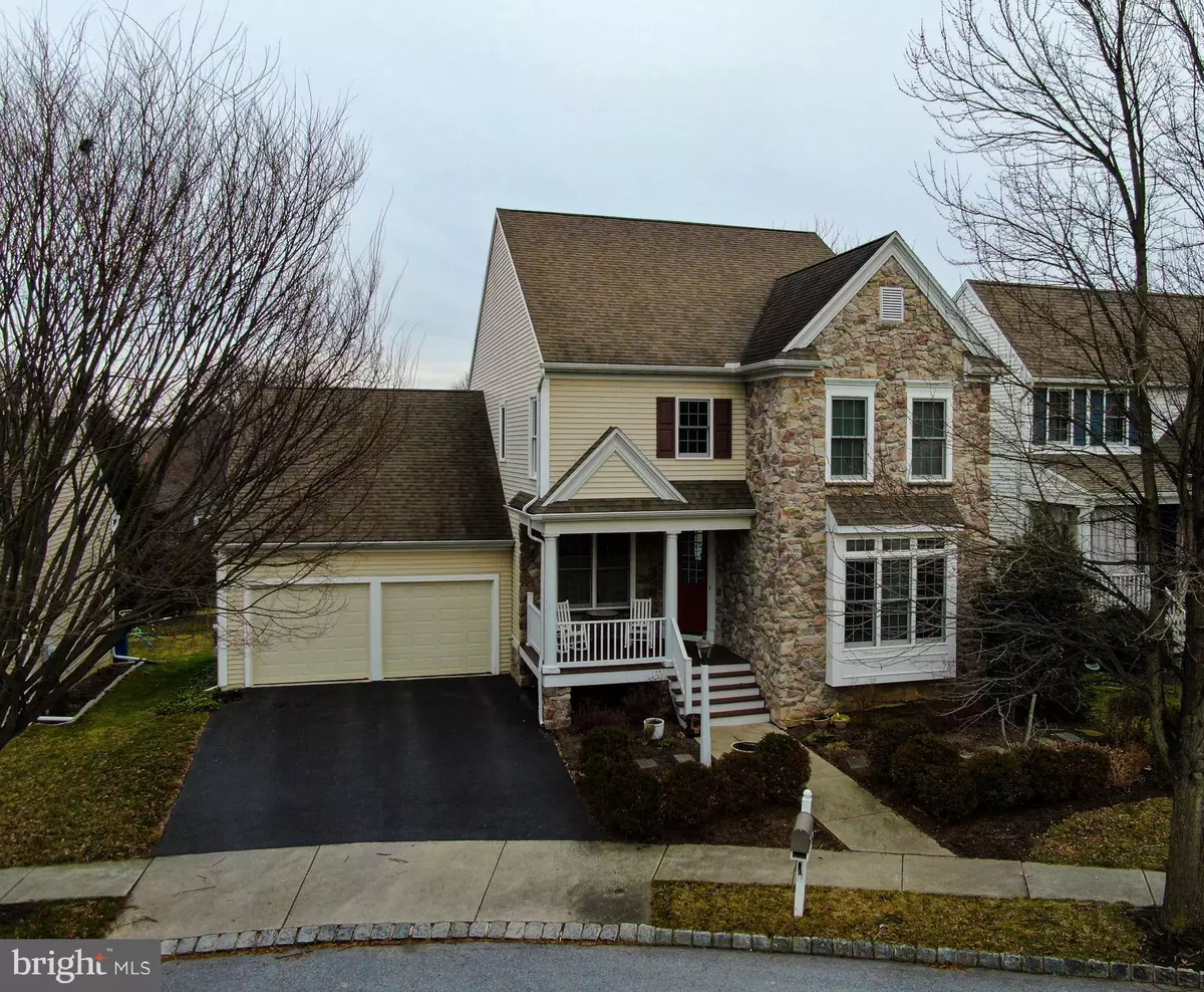 Lancaster, PA 17602,107 GREAT LAWN CIR