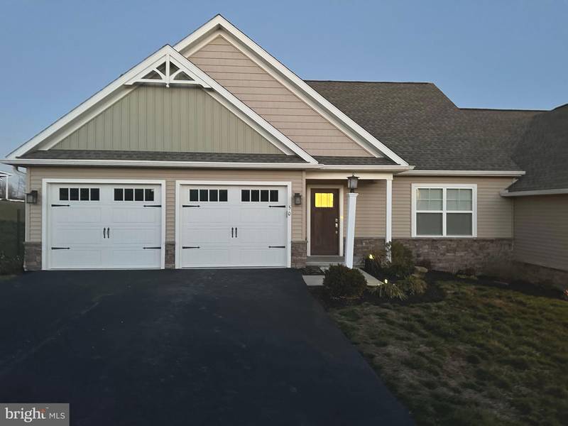 50 WIGEON WAY, Elizabethtown, PA 17022