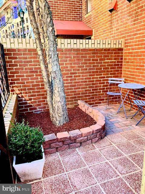Bethesda, MD 20814,4814 HAMPDEN LN #R-2