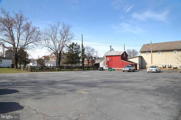 Mount Joy, PA 17552,726-730 W MAIN ST