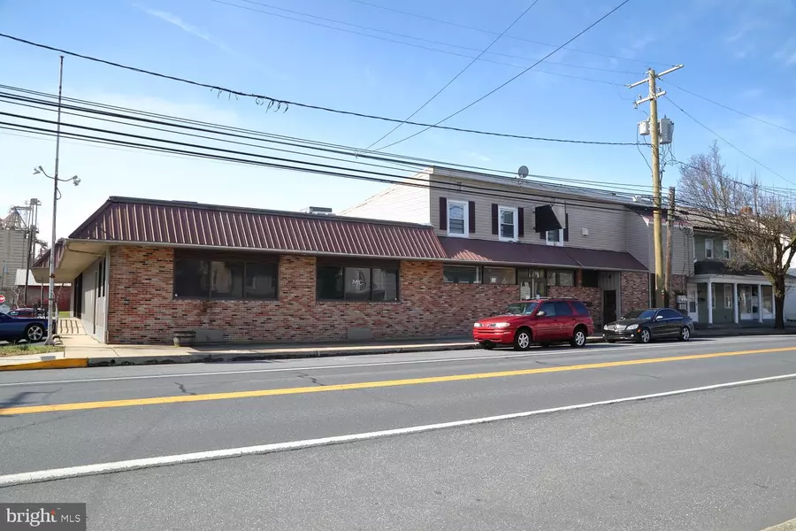 726-730 W MAIN ST, Mount Joy, PA 17552