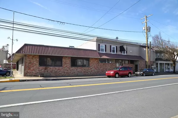 726-730 W MAIN ST, Mount Joy, PA 17552