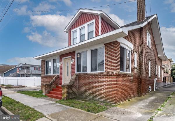 222 W PINE AVE, Wildwood, NJ 08260