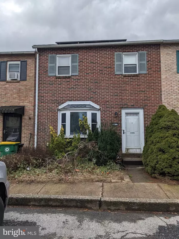 5632 GREENS DR,  Allentown,  PA 18106