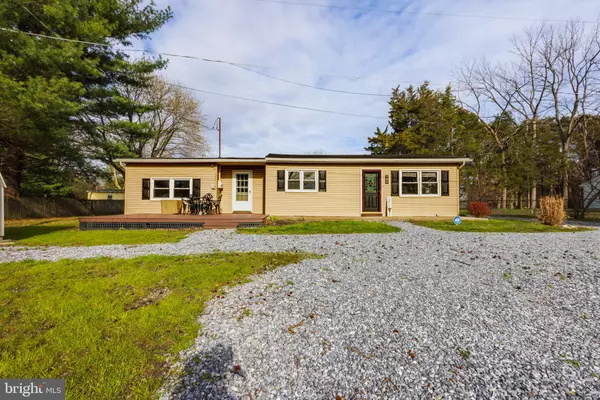 100 N HOOK RD, Pennsville, NJ 08070