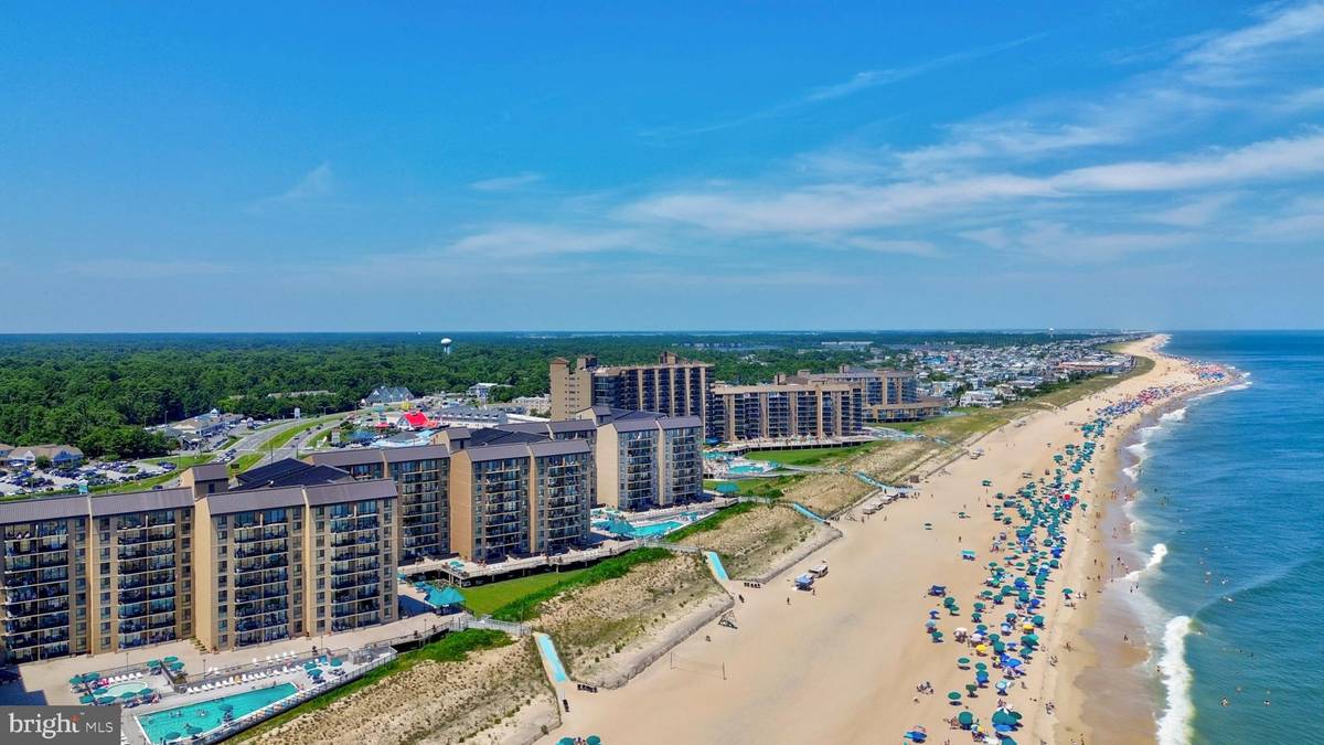 Bethany Beach, DE 19930,602 HARBOUR HOUSE RD #602