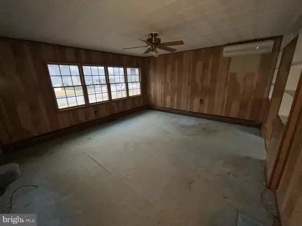 Levittown, PA 19054,49 VIBURNUM LN