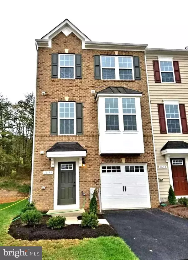 1833 WIND GATE RD, Halethorpe, MD 21227