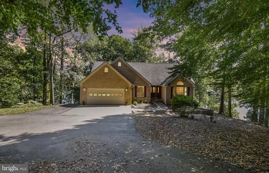 315 CASTLE DRIVE, Montross, VA 22520