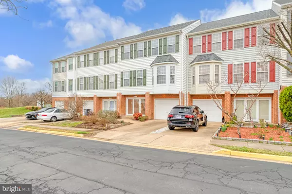 Fairfax, VA 22033,4706 WARM HEARTH CIR