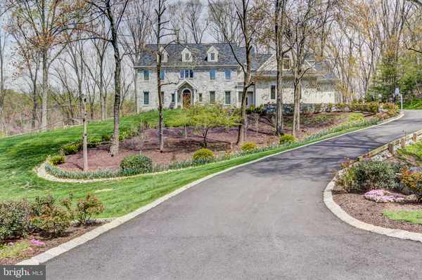 8 COSSART MANOR RD, Chadds Ford, PA 19317