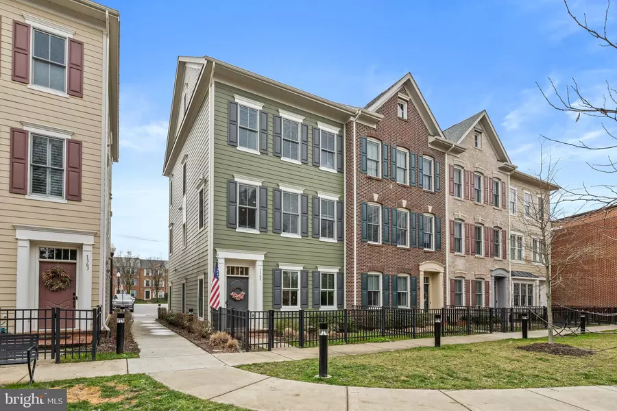 1365 POWHATAN ST, Alexandria, VA 22314