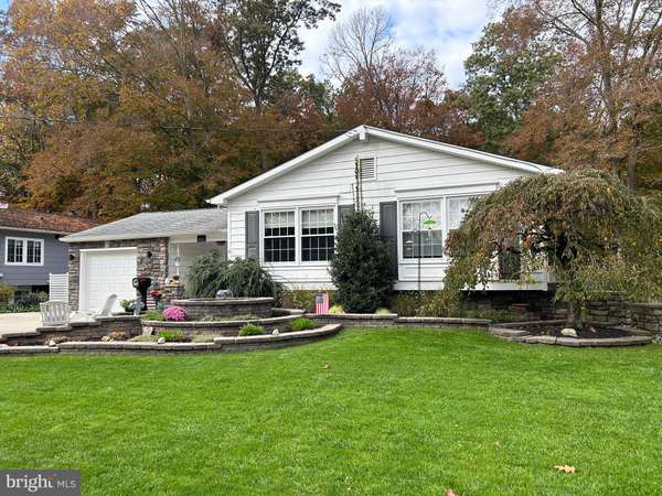 302 HIGHGATE LN, Cherry Hill, NJ 08003