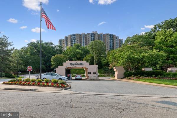 5904 MOUNT EAGLE DR #609, Alexandria, VA 22303