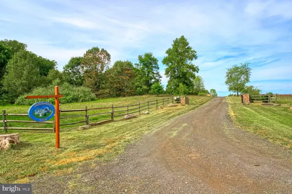 Delaplane, VA 20144,3959 COBBLER MOUNTAIN RD