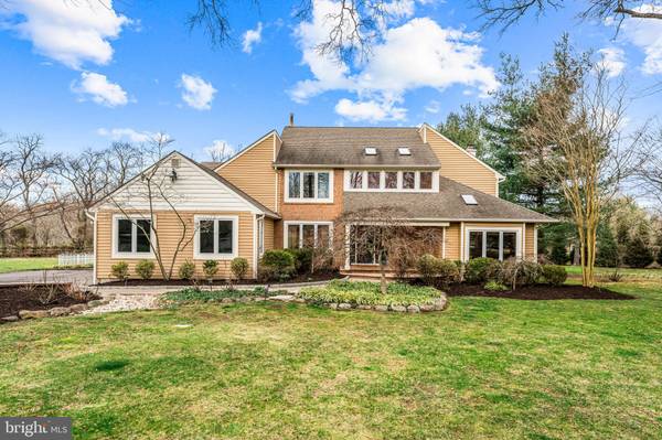 806 JOSHUA CT, Moorestown, NJ 08057