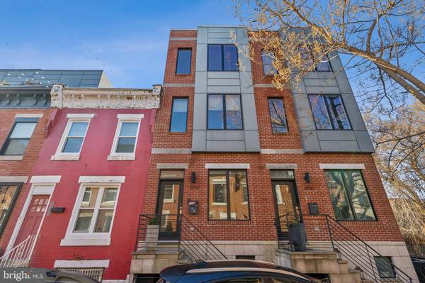 3014 W CABOT ST, Philadelphia, PA 19121