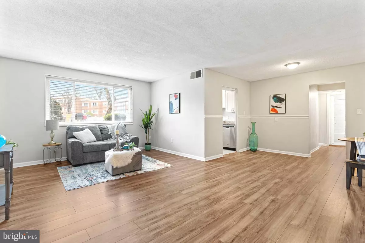 Hyattsville, MD 20781,3831 HAMILTON ST #F-101