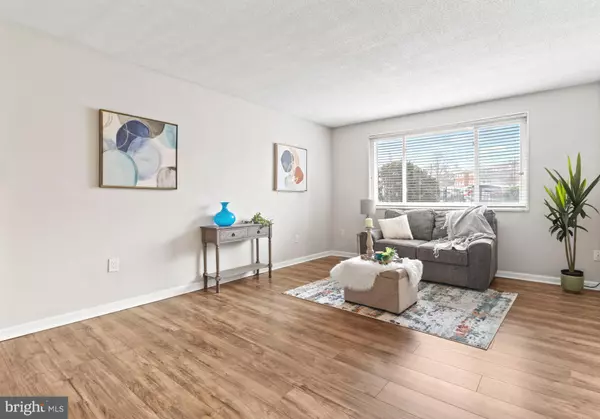 Hyattsville, MD 20781,3831 HAMILTON ST #F-101