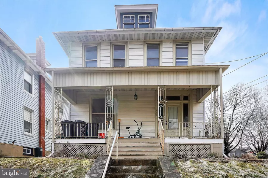 220 PHILADELPHIA, Reading, PA 19607