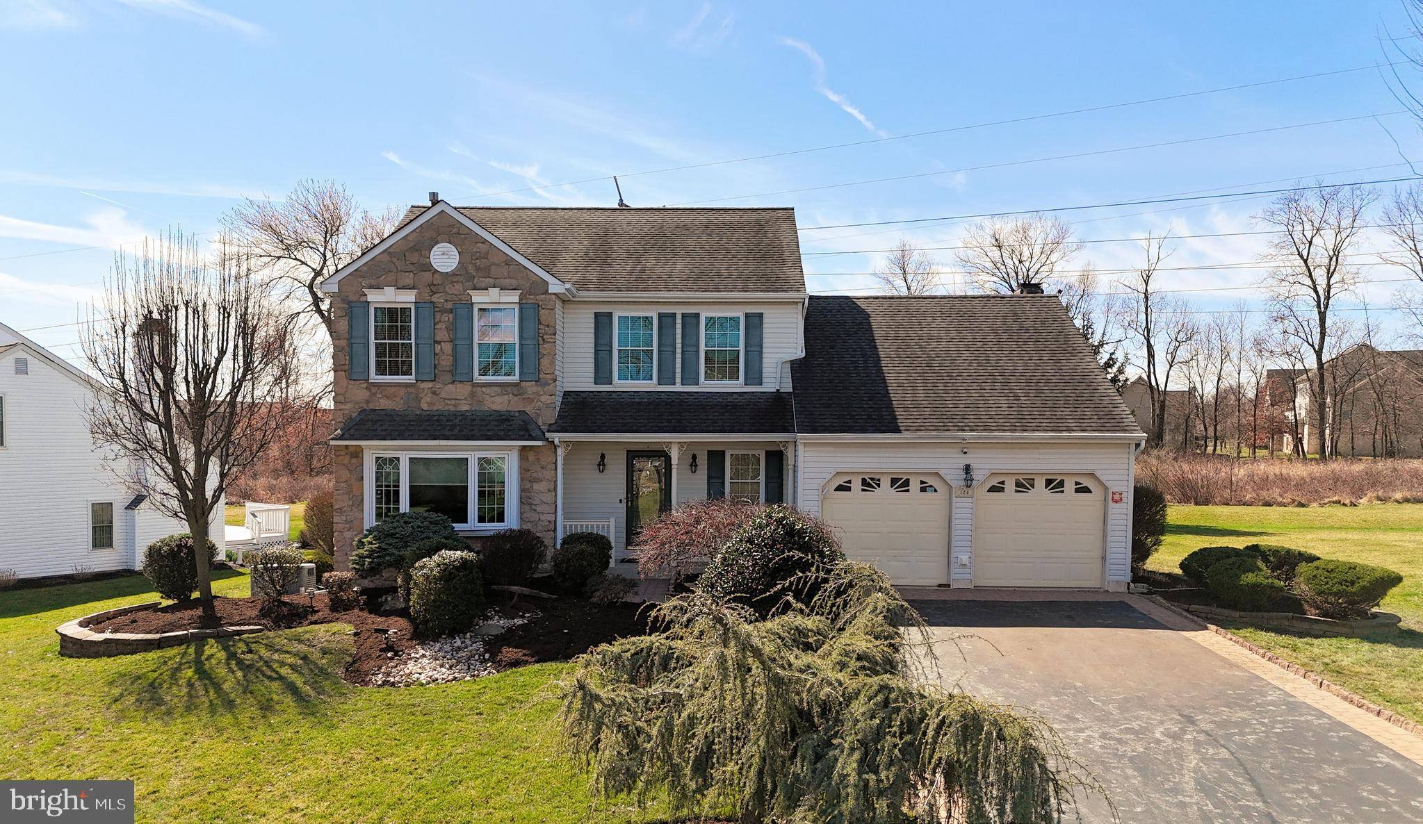 128 DRAKE LN, North Wales, PA 19454