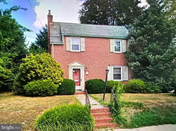 607 FAIRVIEW RD, Swarthmore, PA 19081