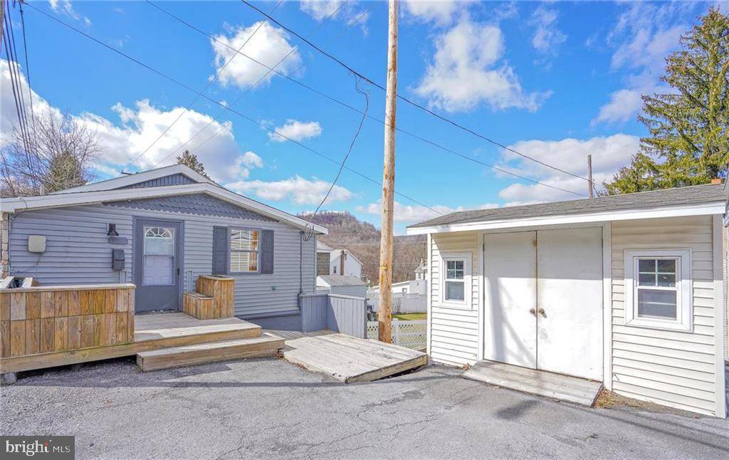 Coaldale, PA 18218,118 GREENWOOD ST