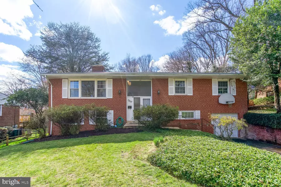 7207 GORDONS RD, Falls Church, VA 22043