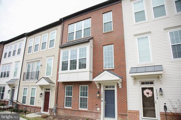 109 KLEE ALY, Silver Spring, MD 20906