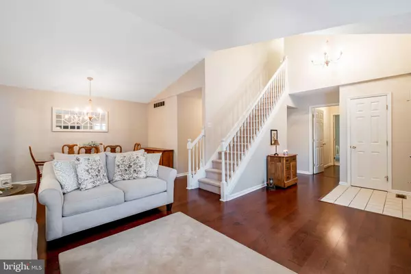 226 FOXBORO DR Glassboro, NJ 08028