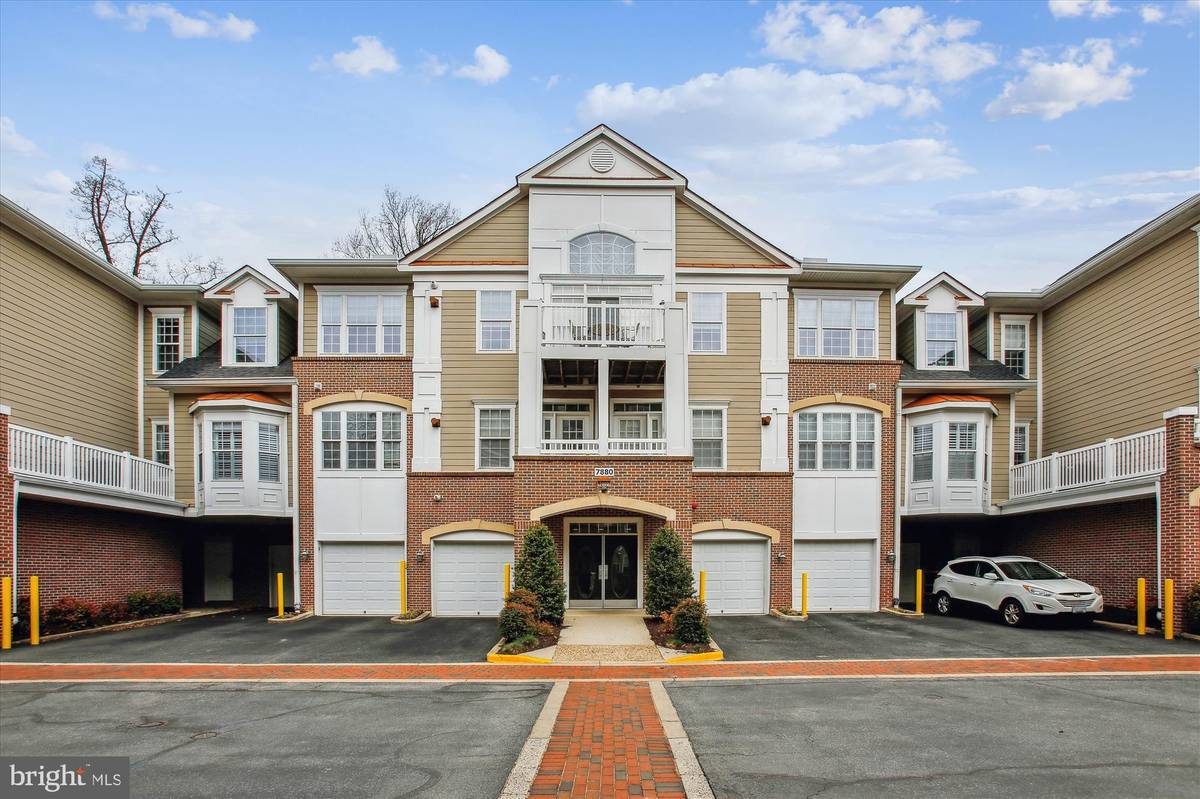 Springfield, VA 22152,7880 ROLLING WOODS CT #407