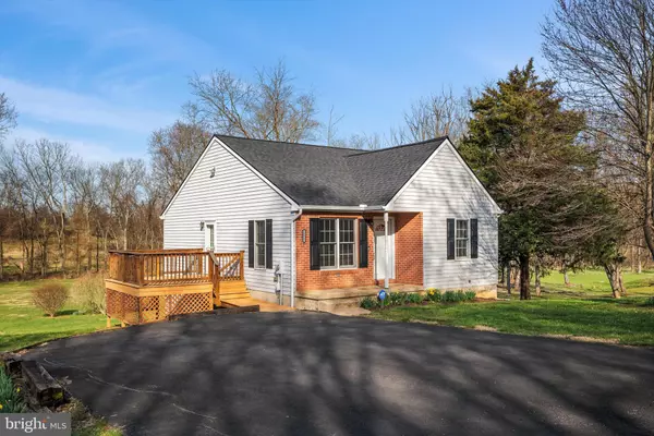 Shepherdstown, WV 25443,224 SPRING WARBLER WAY