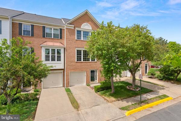 Herndon, VA 20171,2488 CLOVER FIELD CIR