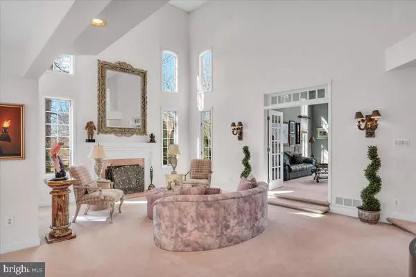 25 STOCKTON DR Voorhees, NJ 08043