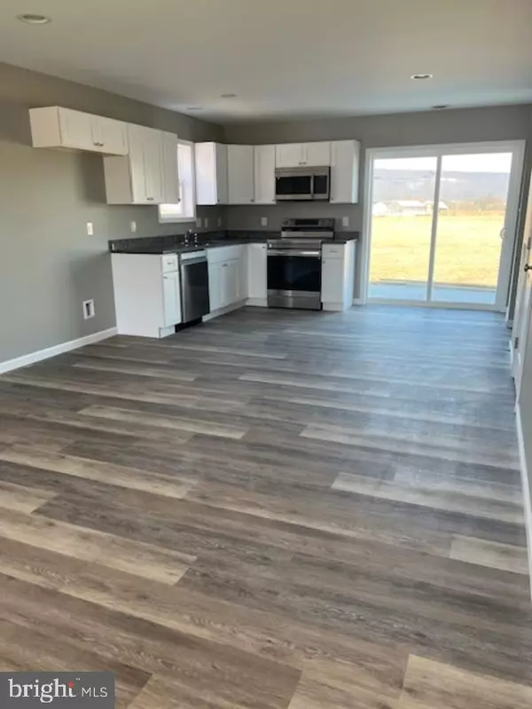 Milroy, PA 17063,113 PACIFIC AVENUE