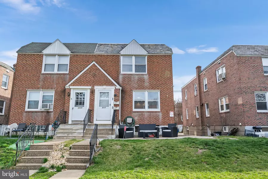 3237 GUILFORD ST, Philadelphia, PA 19136