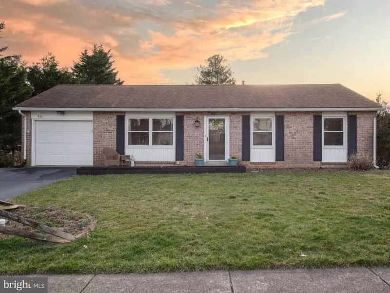 420 ASHFORD DR, Lancaster, PA 17601