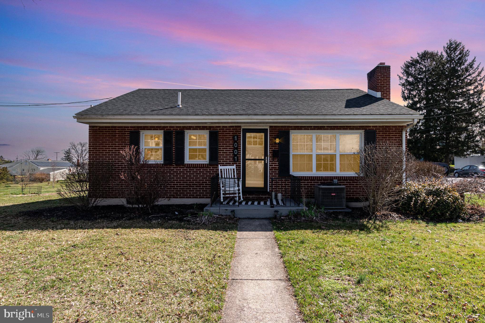 1001 N PITT ST, Carlisle, PA 17013