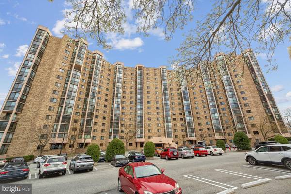 5903 MOUNT EAGLE DR #110, Alexandria, VA 22303